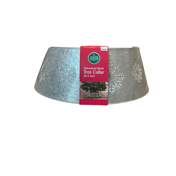 WINTER WONDER LANE 26.5" Embossed Snowflake Galvanized Metal Tree Collar NEW - Picture 2 of 11